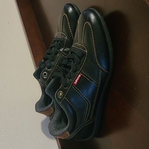 Levi's Men's Comfort Sole Faux Leather Black Shoes, size 9